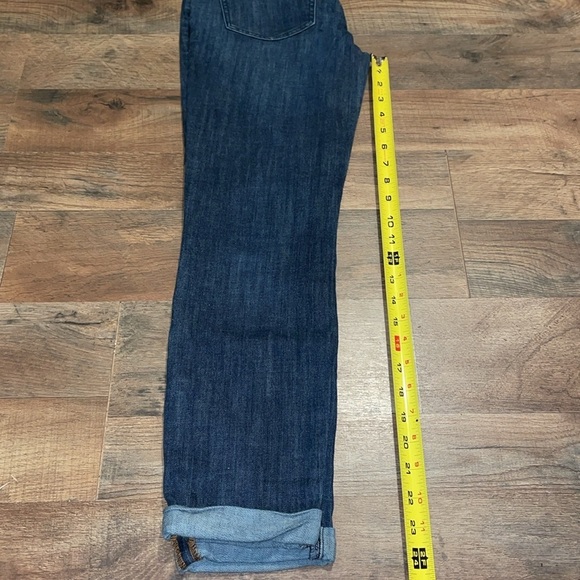 Lauren Conrad cuffed Skinny Crop Jeans.  Size 2 - Picture 8 of 8